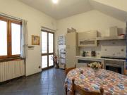 Casa indipendente in vendita a Campi Bisenzio FI