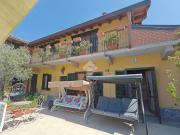 Casa indipendente in vendita a Carate Brianza MB