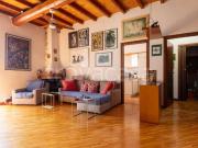 Casa indipendente in vendita a Carnate piazza Calchi...