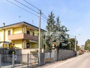 Casa indipendente in vendita a Caronno Pertusella VA