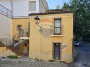 Casa indipendente in vendita a Carpineto della Nora PE