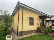 Casa indipendente in vendita a Carrara