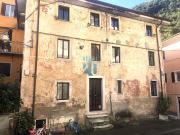 Casa indipendente in vendita a Carrara MS