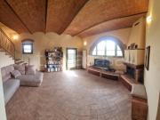 Casa indipendente in vendita a Casciana Terme Lari via...