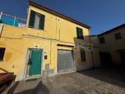 Casa indipendente in vendita a Cascina via Barca di...