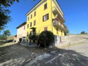 Casa indipendente in vendita a Casina RE