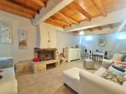 Casa indipendente in vendita a Casina RE