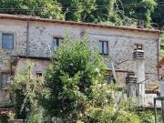 Casa indipendente in vendita a Casola in Lunigiana MS