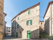 Casa indipendente in vendita a Castel del Piano GR