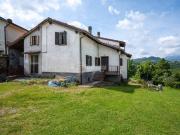 Casa indipendente in vendita a Castelnovo Ne' Monti RE