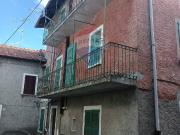 Casa indipendente in vendita a Castelveccana VA