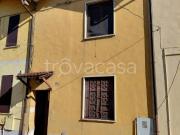 Casa indipendente in vendita a Castelvetro Piacentino