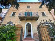 Casa indipendente in vendita a Castiglione del Lago PG