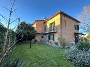 Casa indipendente in vendita a Castiglione del Lago PG