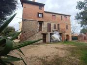 Casa indipendente in vendita a Castiglione del Lago PG