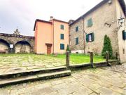 Casa indipendente in vendita a Castiglione di Garfagnana LU