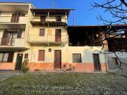 Casa indipendente in vendita a Cerano NO