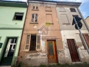 Casa indipendente in vendita a Chignolo Po via xxv aprile