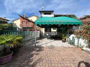 Casa indipendente in vendita a Cirimido viale Vittorio...