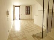 Casa indipendente in vendita a Civitanova Marche MC