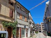 Casa indipendente in vendita a Civitanova Marche MC