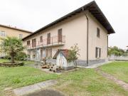 Casa indipendente in vendita a Cocquio Trevisago