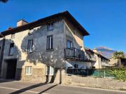 Casa indipendente in vendita a Colico LC