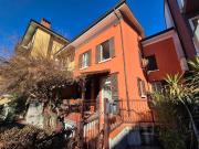 Casa indipendente in vendita a Colico piazza San Giorgio