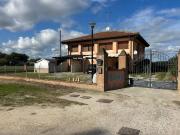 Casa indipendente in vendita a Comacchio FE