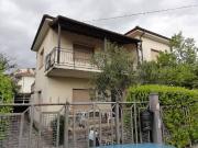 Casa indipendente in vendita a Contigliano RI