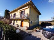 Casa indipendente in vendita a Cortona