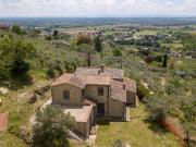 Rustico / Casale in vendita a Cortona AR