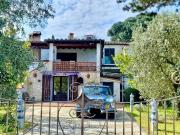 Casa indipendente in vendita a Crespina Lorenzana via...