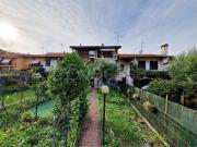 Casa indipendente in vendita a Dormelletto via Tesio