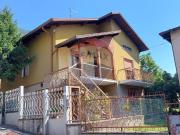 Casa indipendente in vendita a Endine Gaiano BG