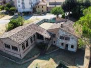 Casa indipendente in vendita a Fabriano AN