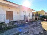 Casa indipendente in vendita a Falciano del Massico CE