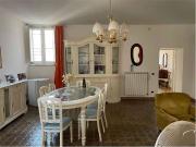 Casa indipendente in vendita a Falciano del Massico CE