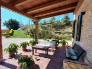 Casa indipendente in vendita a Falerone FM