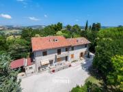 Casa indipendente in vendita a Fano, Fenile Carignano