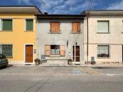 Casa indipendente in vendita a Fano PU