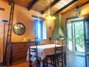 Casa indipendente in vendita a Ferentillo TR