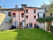 Casa indipendente in vendita a Ferrara, Centro Storico