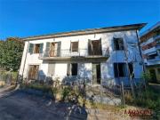 Casa indipendente in vendita a Filattiera MS