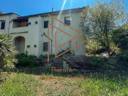 Casa indipendente in vendita a Firenze FI