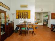 Casa indipendente in vendita a Firenze FI
