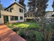 Casa indipendente in vendita a Firenze FI