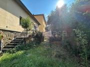 Casa indipendente in vendita a Firenze via del Bandino,...