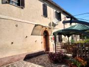 Casa indipendente in vendita a Foligno PG