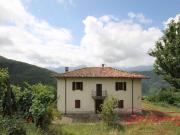 Casa indipendente in vendita a Fosciandora LU